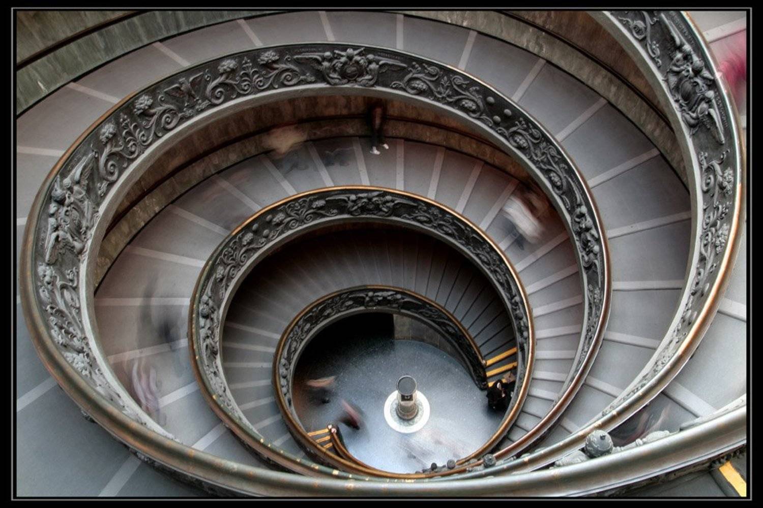 Водоворот. Автор: Александр Сухотин музеи, ватикана, Александр Сухотин