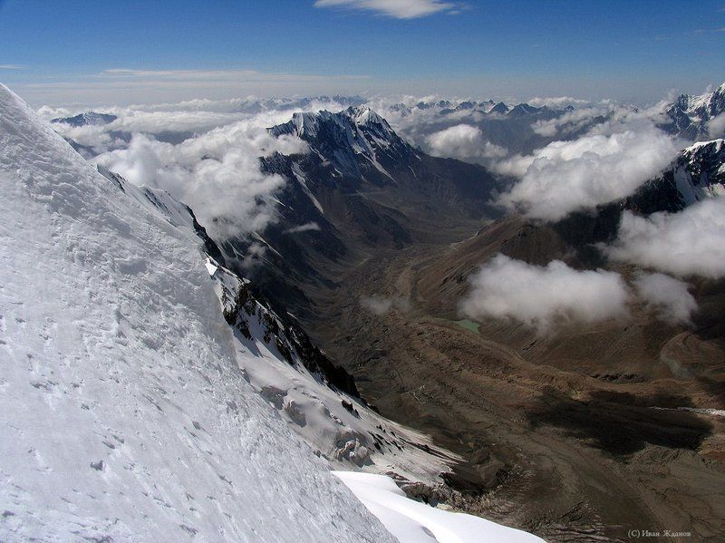 горы, памир, ледник, вершины, облака, туризм, альпинизм, первопрхождение Ощутить себя птицейphoto preview