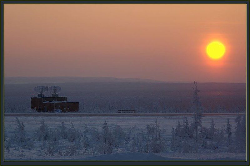 аэродром,вечер,солнце Вечер на аэродромеphoto preview