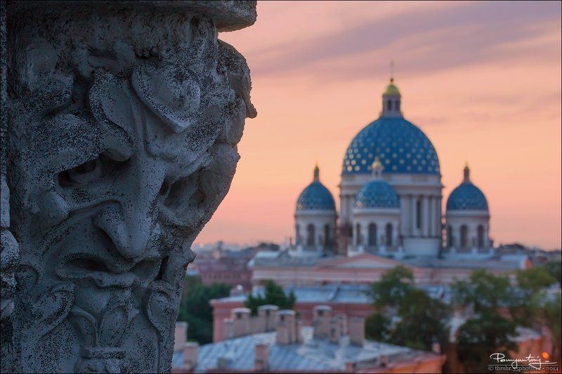 cathedral, mascaron, saint-petersburg, sunset, trinity, troitsky, закат, измайловский, маскарон, санкт-петербург, собор, троицкий Mascaronphoto preview