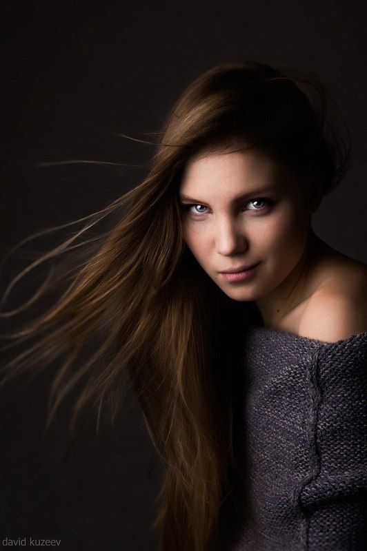 Dark portraitphoto preview