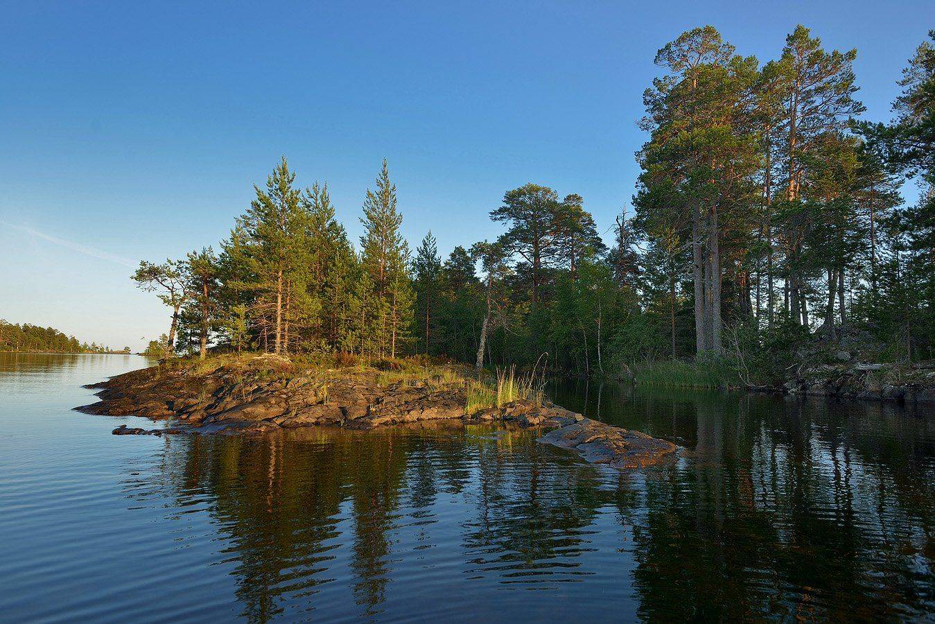 Тёплые карельские скалы. Автор: Сергей Седов , Сергей Седов