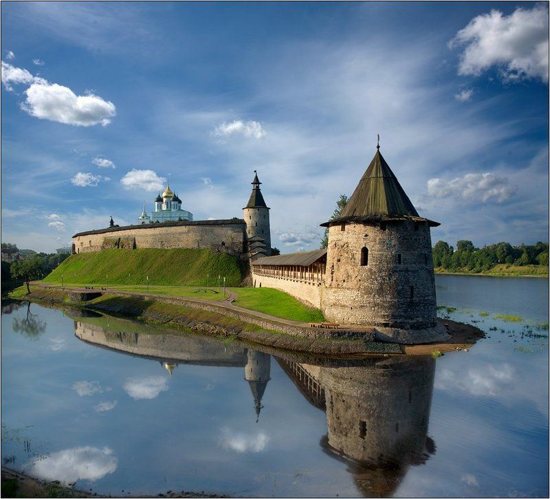 Летящий в облакахphoto preview