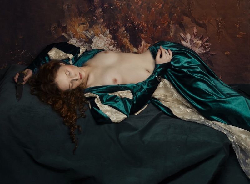 Лукрецияphoto preview