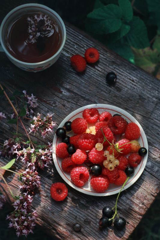 Ягода-малинаphoto preview