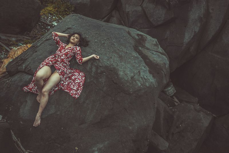 NFTs, nftart,  Avant-garde girlphoto preview