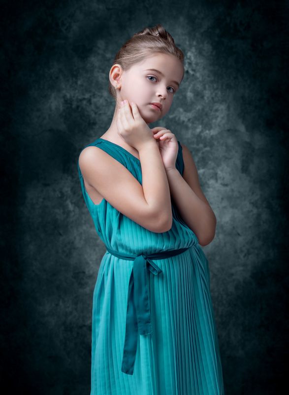 студийный портрет, детский портрет, семейный, концептуальное Алисаphoto preview