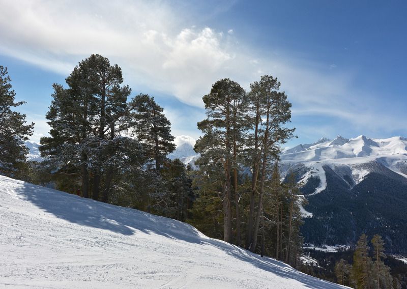 кавказ, архыз, горные лыжи Красная трассаphoto preview