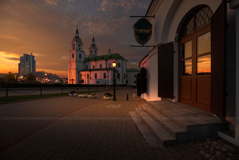 книга владыка моря, артем мирный, белоруссия, беларусь, собор, рассвет, искусство, art, artyom mirniy, belarus, городской пейзаж, Кафедральный собор Сошествия Святого Духа. Город Минск (Беларусь)photo preview