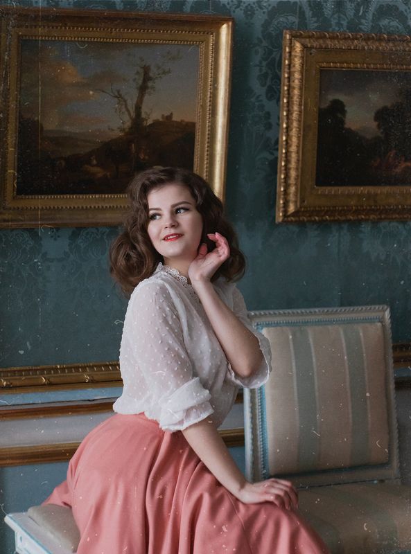 Девушка, портрет, постановочная фотография, винтаж, усадьба, ретро, шум, пленка Наталья. Винтажphoto preview