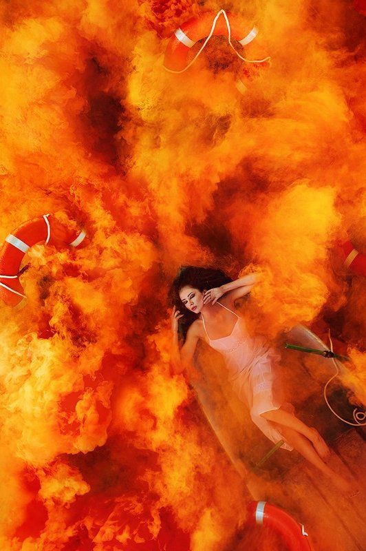 Девушка, Лодка, Облака, Огонь, Прогулка, Спасательный круг \