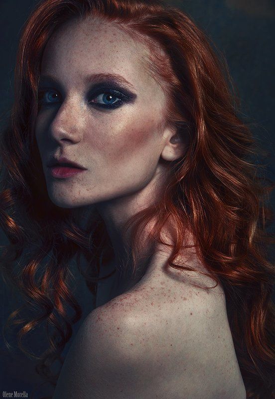 Red IIIphoto preview