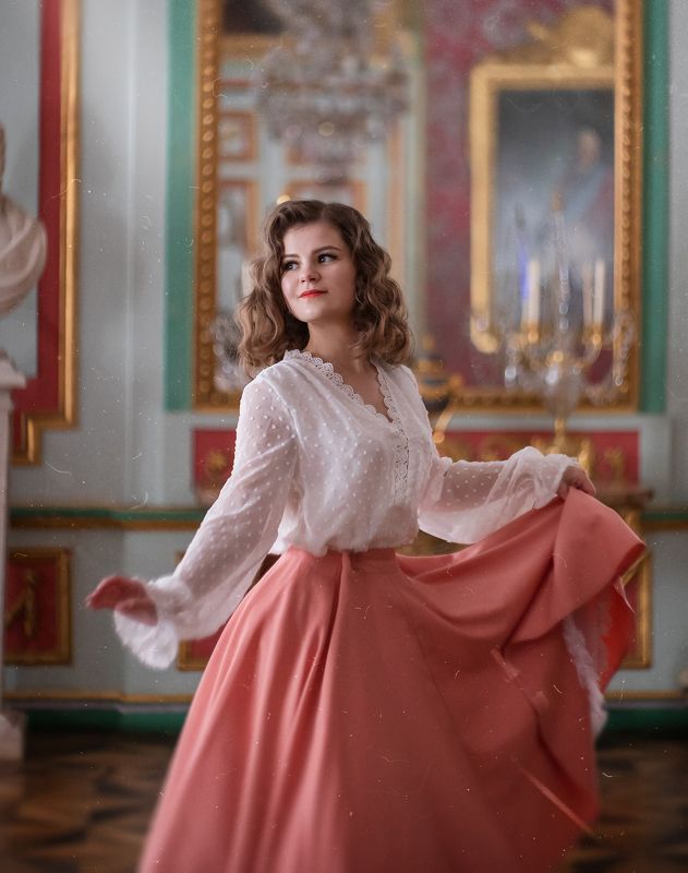 Девушка, портрет, постановочная фотография, винтаж, усадьба, ретро, шум, пленка Наталья. Винтажphoto preview