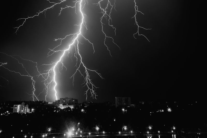 Молнияphoto preview