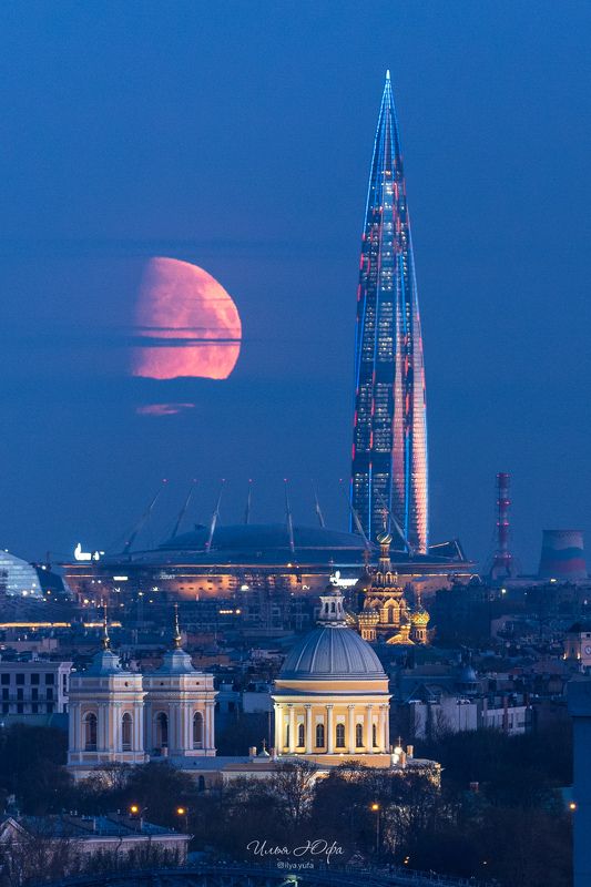 Предрассветный городphoto preview