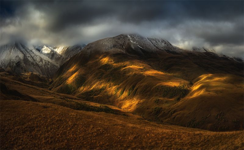 природа, пейзаж, горы, кавказ, природа россии, дикая природа, закат, свет, облака, вечер, осень Охота за светомphoto preview