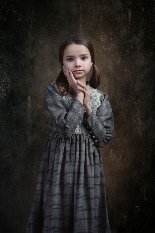 студийный портрет, детский портрет, семейный, концептуальное Виоллетаphoto preview