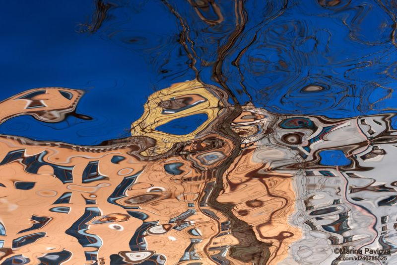 абстракция, акваабстракция, акваграфика,парейдолия, отражения на воде, отражения на канал грибоедова, акваакварели, nikon Дом с привидением...photo preview