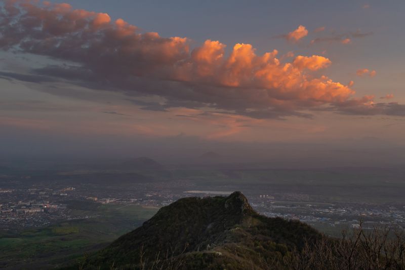 Бештау позле закатаphoto preview