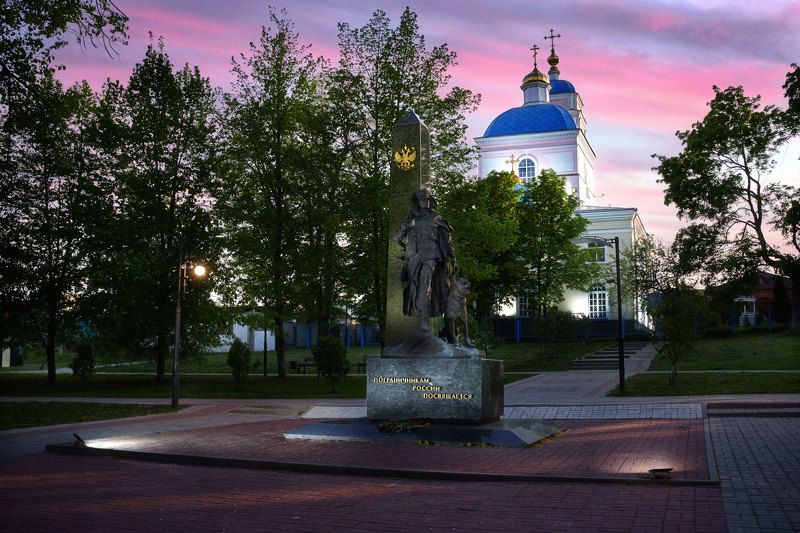 город, архитектура, храм, курск, вечер, здание,памятник Памятник пограничникам Россииphoto preview