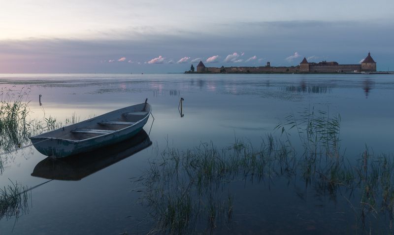 ленинградская область Утро у крепости Орешекphoto preview