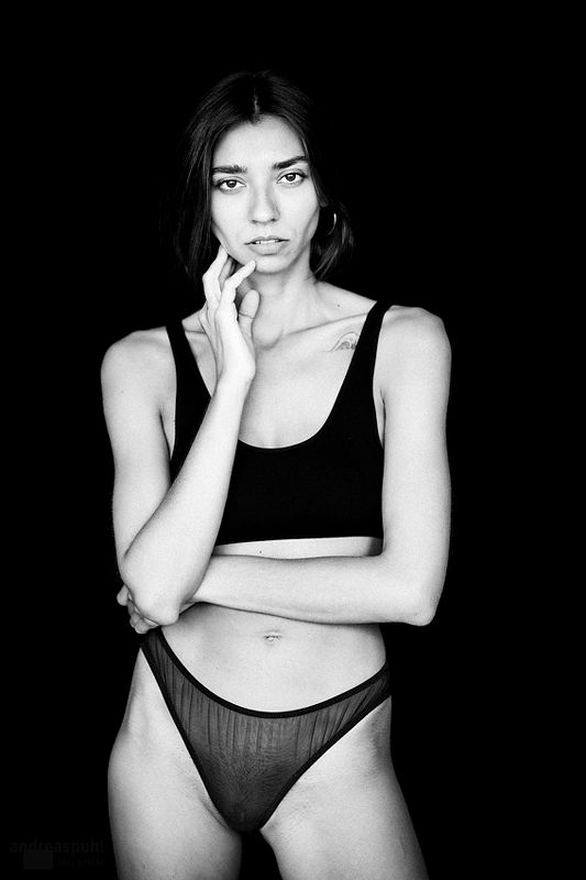 feels like hellphoto preview