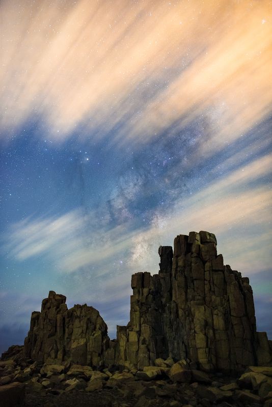 #australia #love #dunes #milkyway #night #stars #nightscape #nightsky #starry Famous Bombo Rocks photo preview