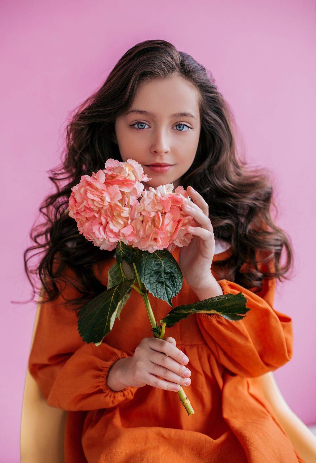 девочка, ребенок, портрет, детский портрет, портрет девочки, глаза. детское портфолио,весна,цветы,цветочный фотопроект, Светлана