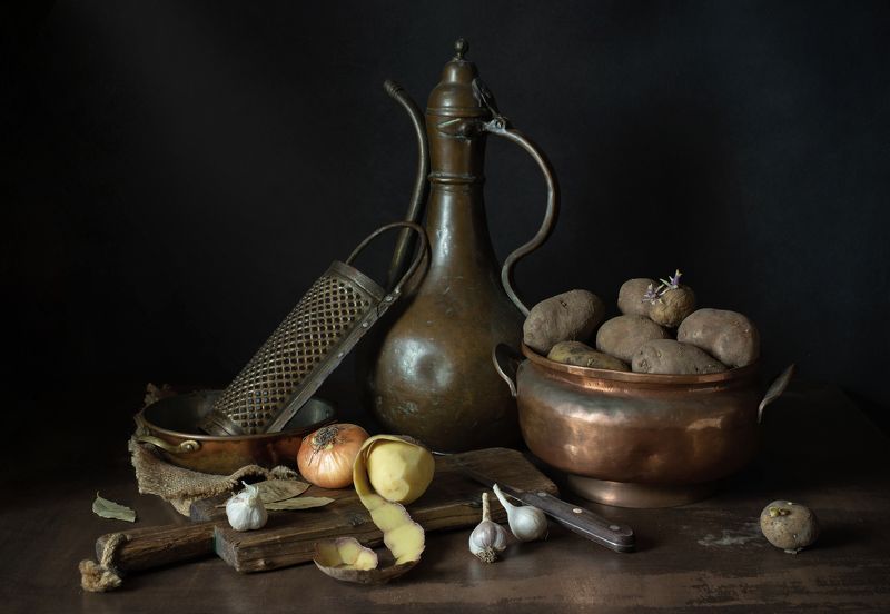 Чистим картошкуphoto preview