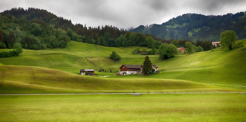 Баварский пейзаж фото превью