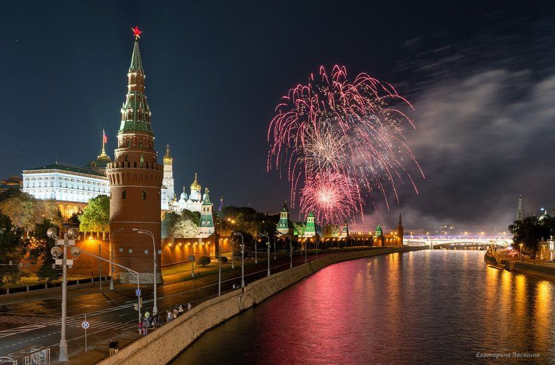 москва, салют, город, праздник С Днем Рождения, Москва!photo preview