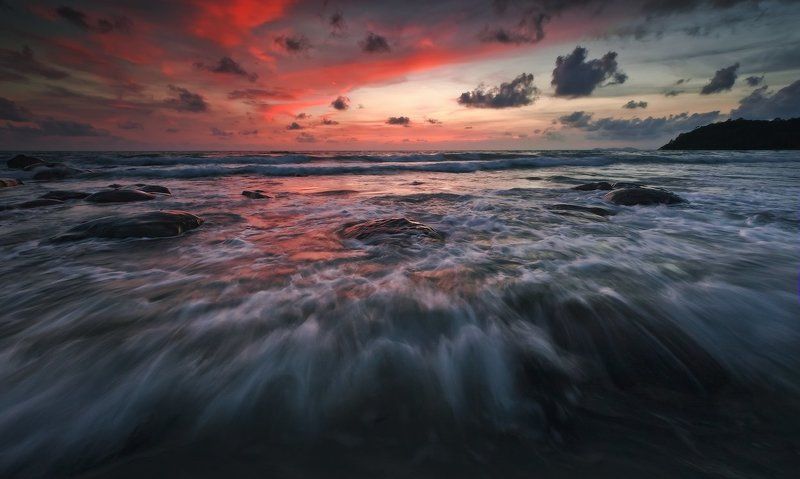 Dynamic Wavesphoto preview