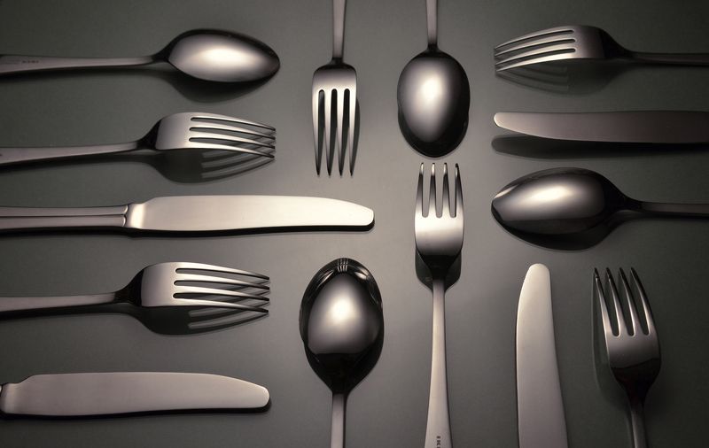 вилки, ложки, натюрморт, перфекционизм Перфекционизм домашний обыкновенныйphoto preview