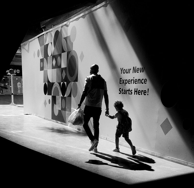 Hold my handphoto preview