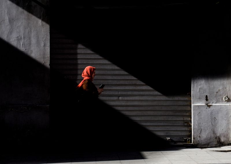 shadow, , people, person, street, between the shadowsphoto preview