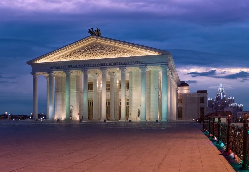 книга владыка моря, астана, казахстан, артем мирный, astana, kazakhstan, artyom mirniy, байтерек, bayterek, хан шатыр, небо, облака, опера, театр Государственный театр оперы и балета «Астана-опера»photo preview