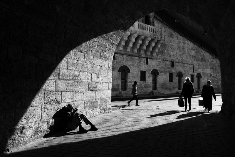 underpass, blackandwhite,  silhouette Underpassphoto preview