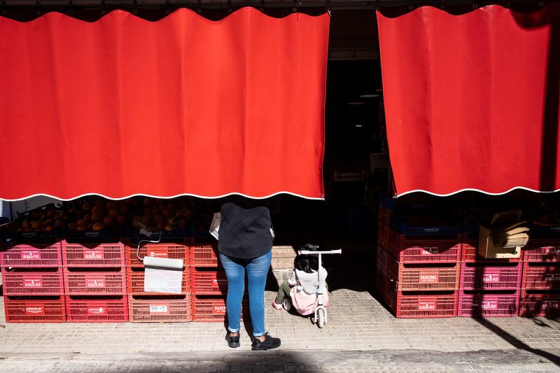 streetphotography,streetphoto,urban,people,streetlife,urban photography, low key photo preview