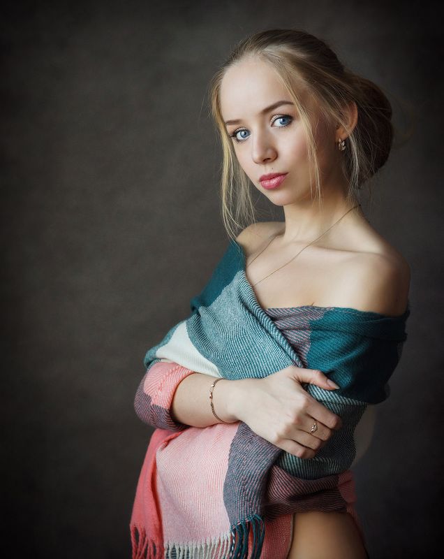 девушка, портрет Юлияphoto preview