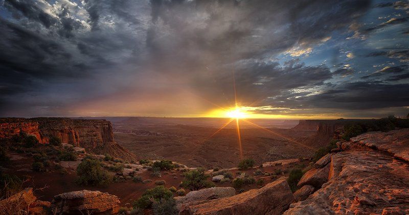 Закат в Национальном Парке Canyonlandsphoto preview