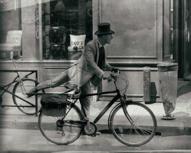 Black & white, Париж, Стрит Заблудился во времениphoto preview