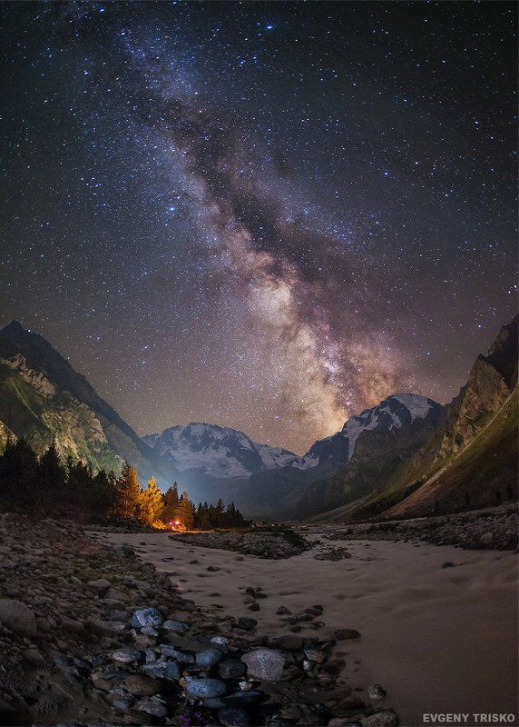 Млечный путь в горахphoto preview