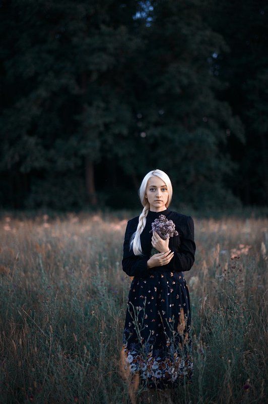 Black Eveningphoto preview