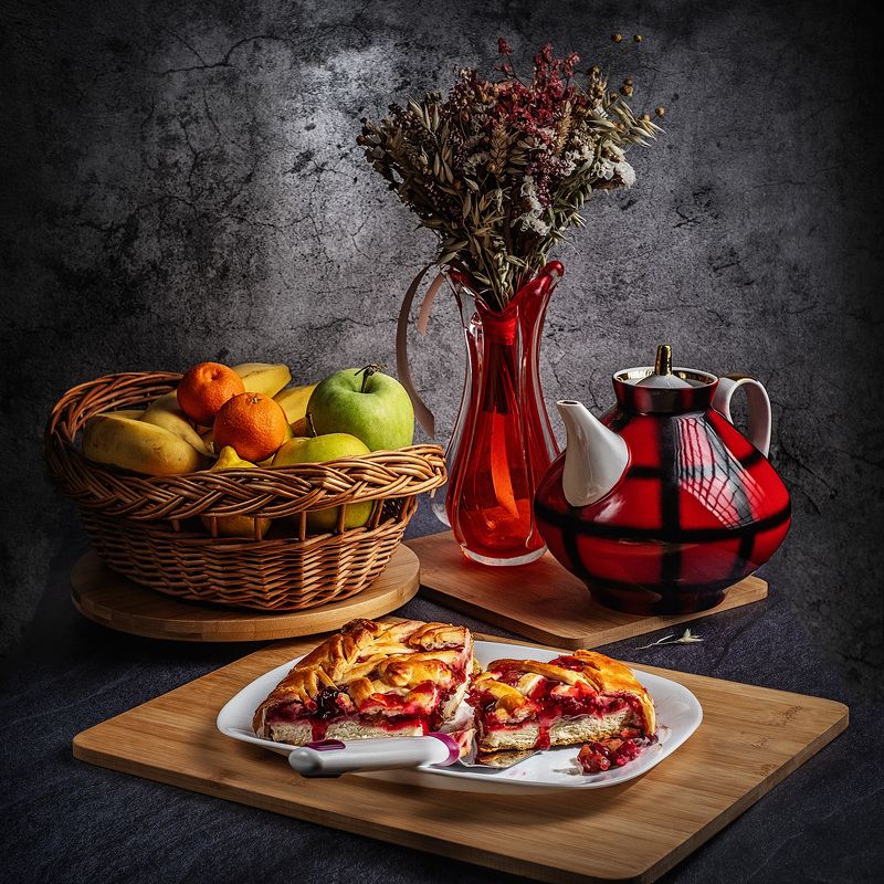 Фрукты, корзина, пирог, красный Пирог с ягодамиphoto preview