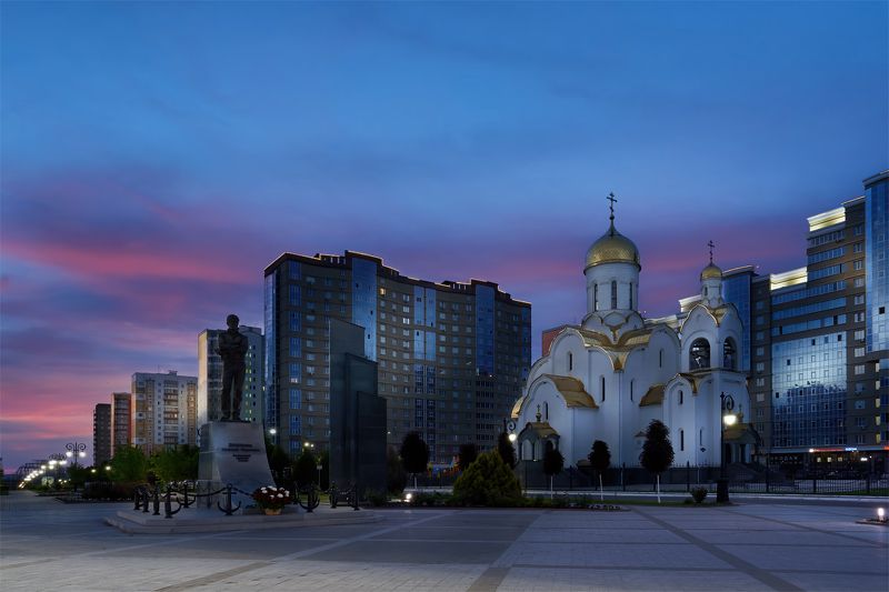 город, архитектура, храм, курск, утро, здание,памятник,рассвет Рассвет на проспекте Дериглазоваphoto preview