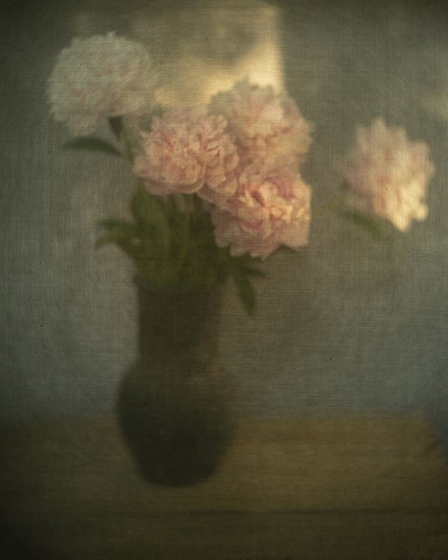 Такая бескрайняя нежность, такие воздушные сны...photo preview