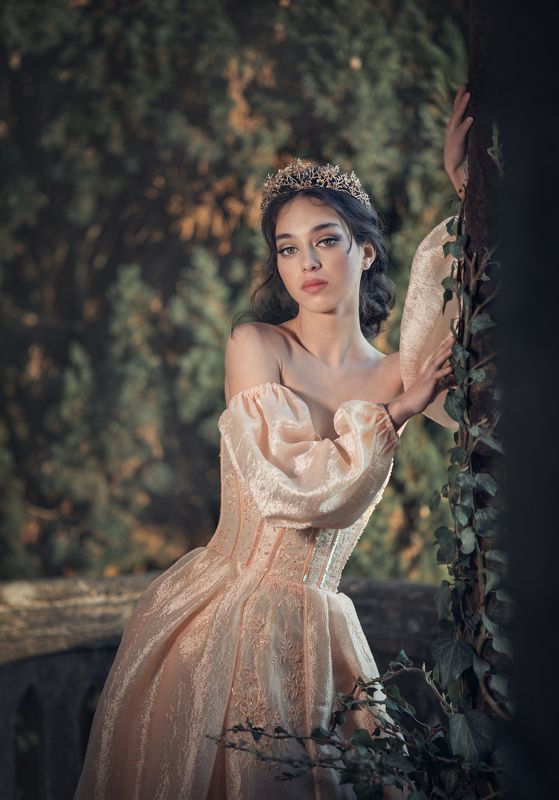 девушка принцесса романтика море замок балкон история Джульеттаphoto preview