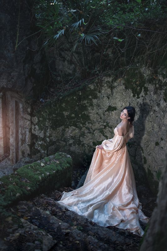 девушка принцесса романтика море замок балкон история Джульеттаphoto preview