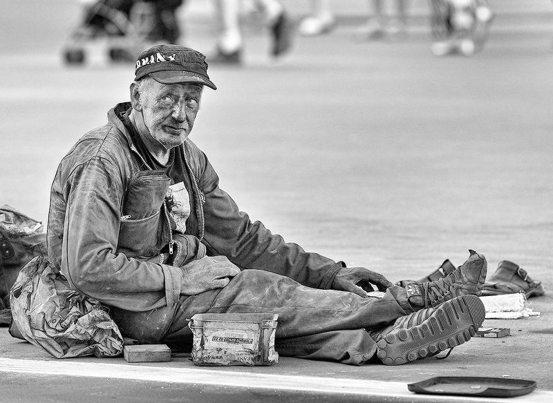 уличный художникphoto preview