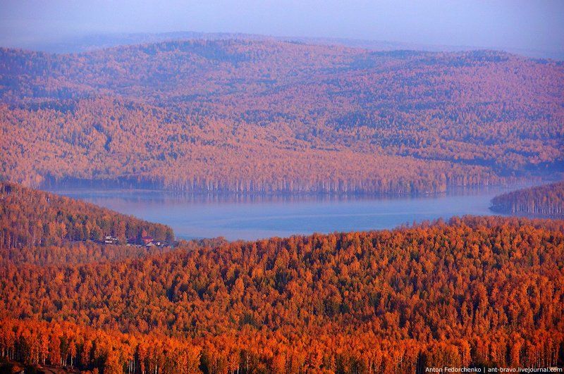 горы, золото, карааш, озеро, осень, южный урал «Серебры» в золоте фото превью